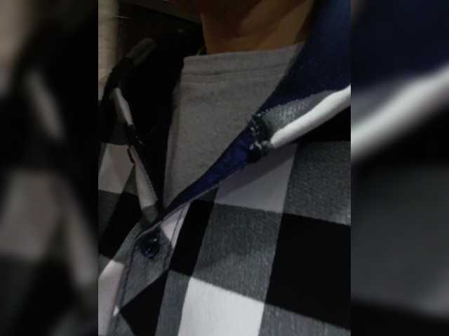 Olik-Pisa's BongaCams show and profile