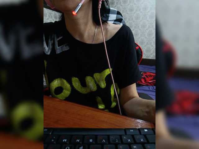 Olik-Pisa live cam on BongaCams
