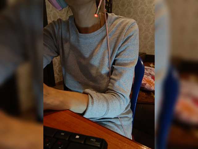 Olik-Pisa live cam on BongaCams