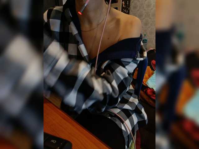 Olik-Pisa live cam on BongaCams