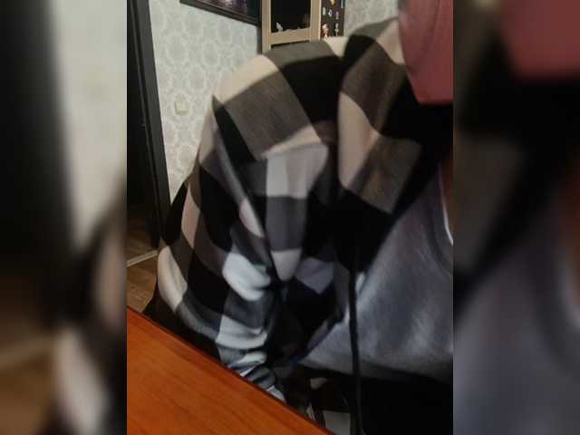 Olik-Pisa live cam on BongaCams