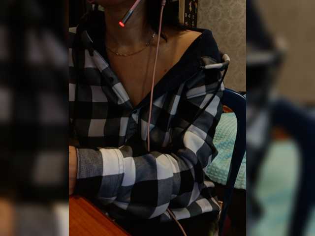 Olik-Pisa live cam on BongaCams