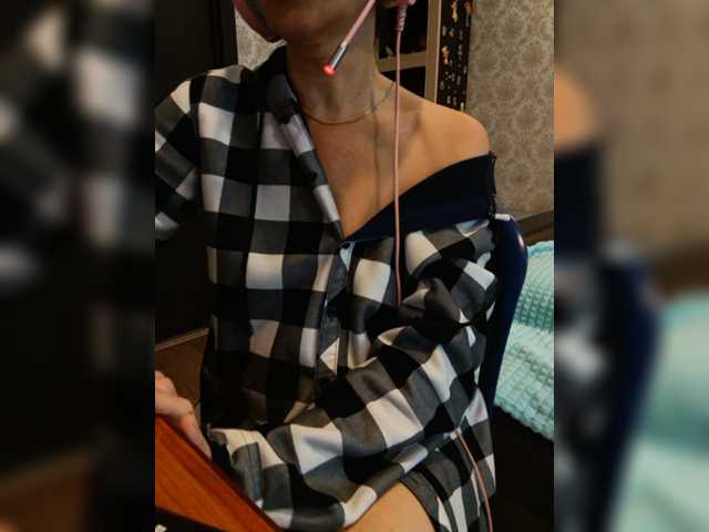 Olik-Pisa, en directo ahora en BongaCams