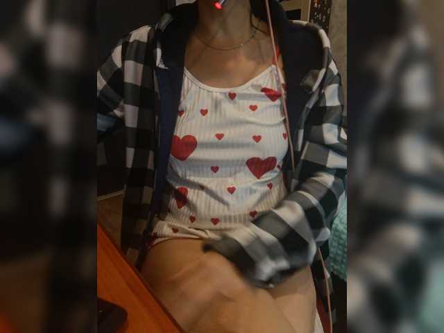 Olik-Pisa, live now on BongaCams