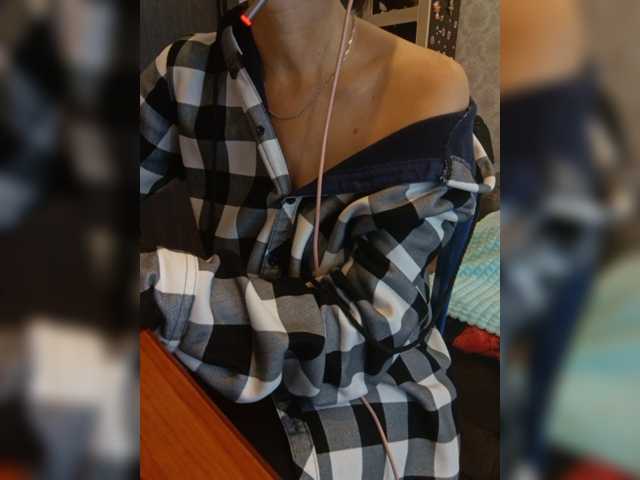 Olik-Pisa live cam on BongaCams
