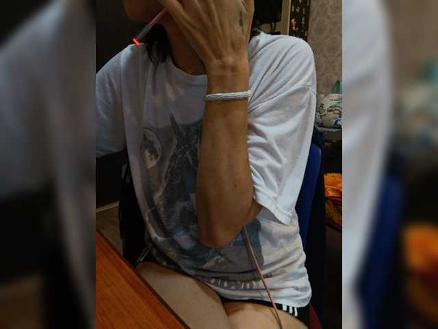 Olik-Pisa live cam on BongaCams