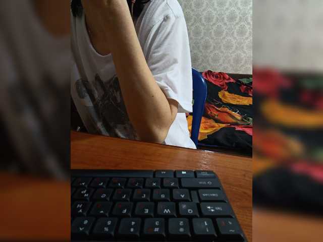 Olik-Pisa live cam on BongaCams