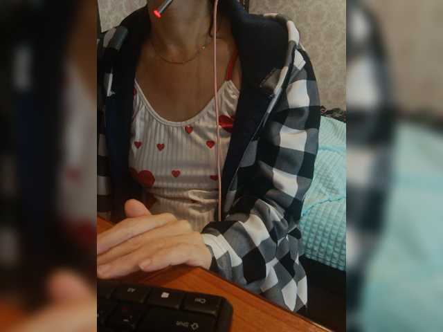 Olik-Pisa, en directo ahora en BongaCams