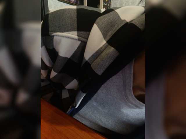 Olik-Pisa live cam on BongaCams