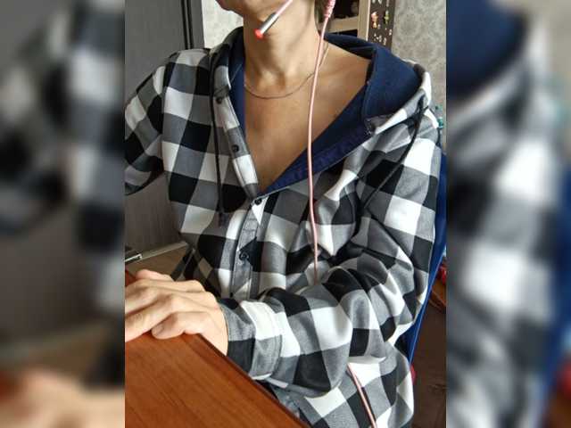 Olik-Pisa live cam on BongaCams