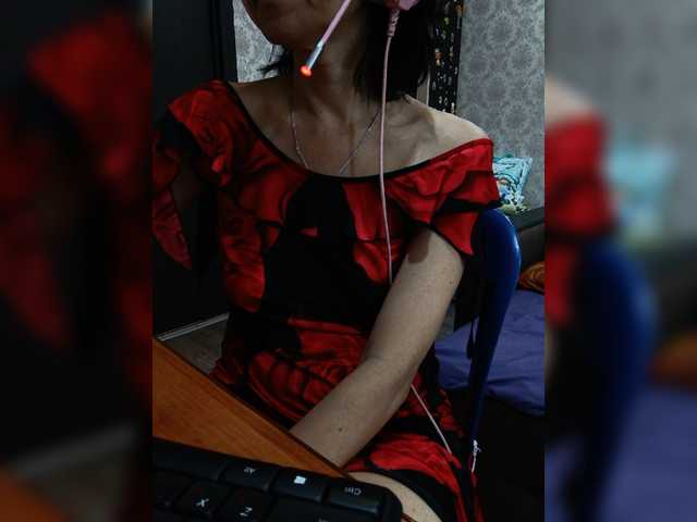 naked_taxi_dispatcher live webcam show