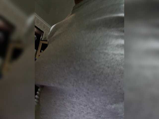 Olik-Pisa's BongaCams show and profile