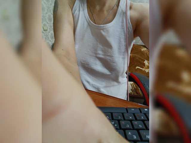 Olik-Pisa live cam on BongaCams