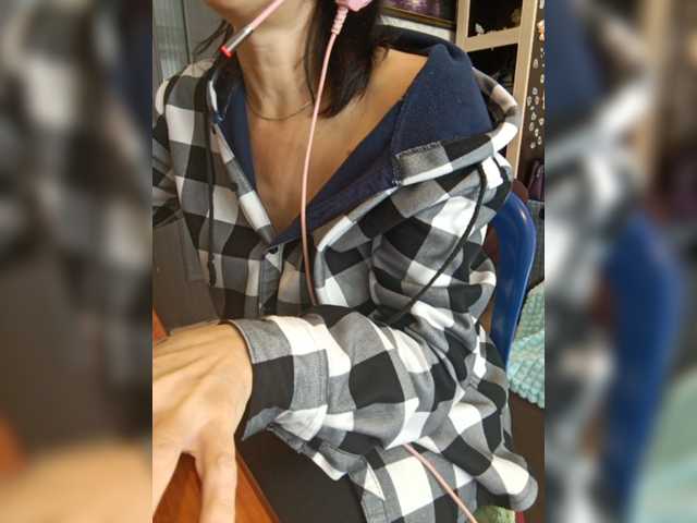 Olik-Pisa live cam on BongaCams