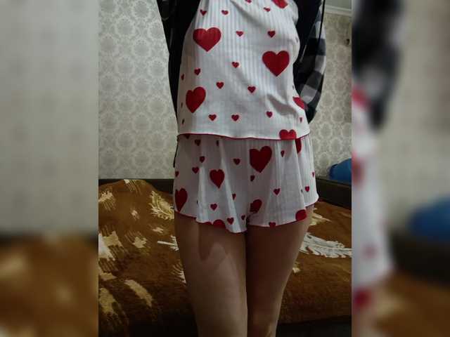 Olik-Pisa's BongaCams show and profile