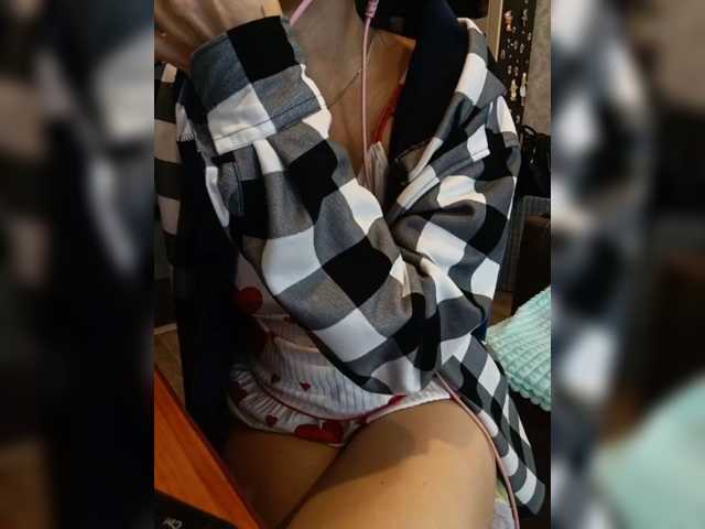 Olik-Pisa live cam on BongaCams