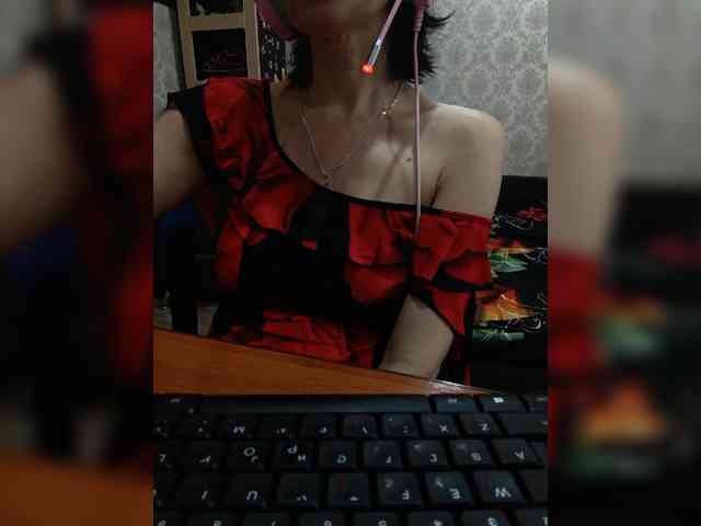 naked_taxi_dispatcher webcam