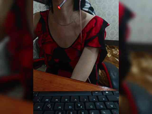 naked_taxi_dispatcher webcam
