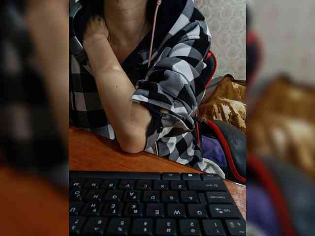 naked_taxi_dispatcher webcam