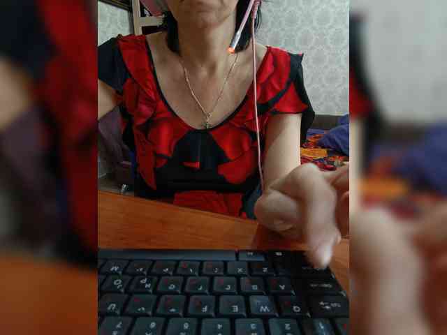 naked_taxi_dispatcher webcam