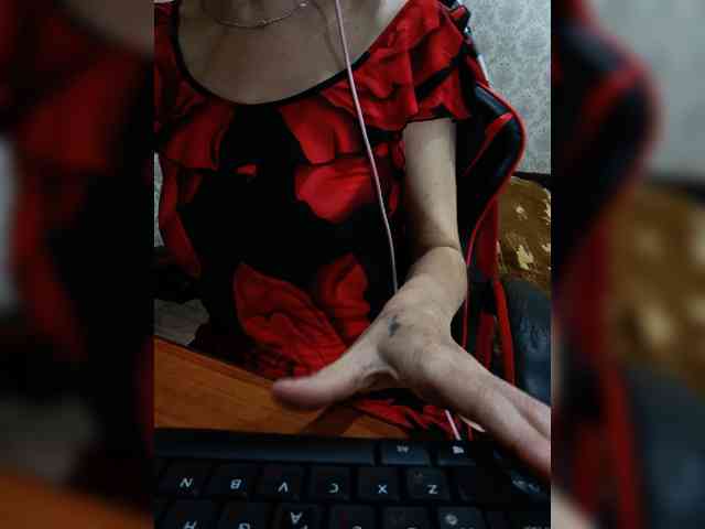 naked_taxi_dispatcher webcam