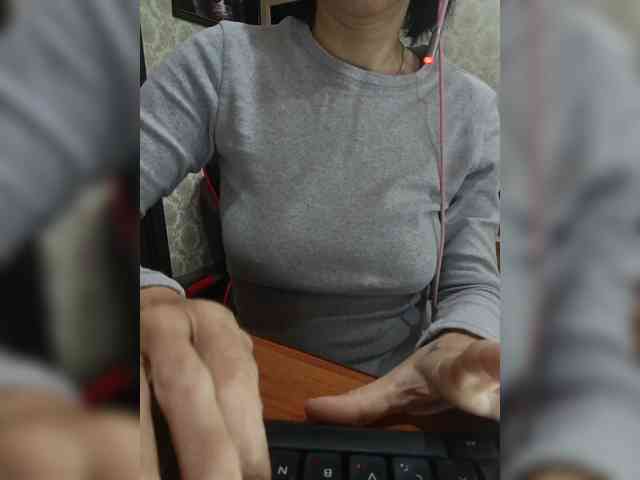 naked_taxi_dispatcher webcam