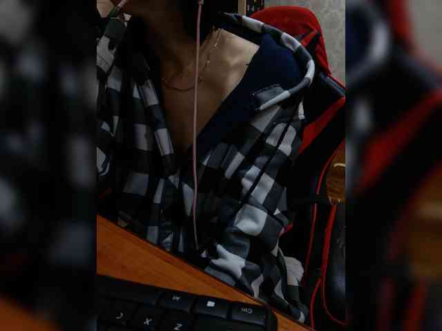 naked_taxi_dispatcher webcam