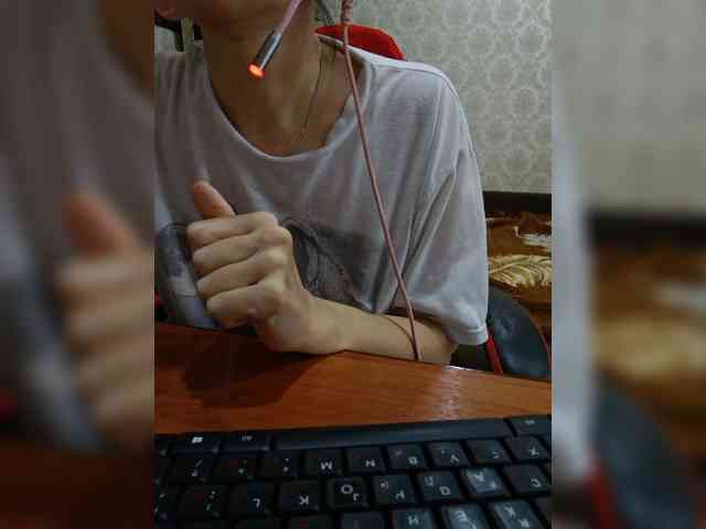 naked_taxi_dispatcher webcam