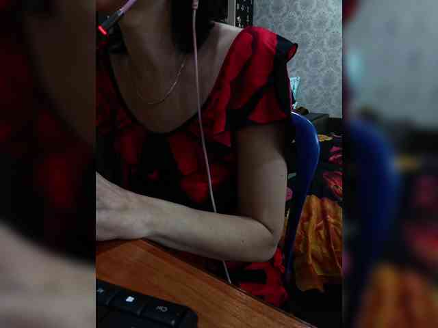 naked_taxi_dispatcher webcam