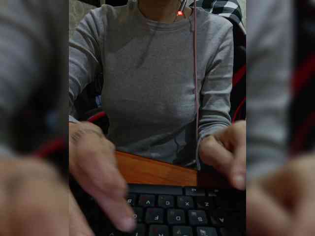 naked_taxi_dispatcher webcam