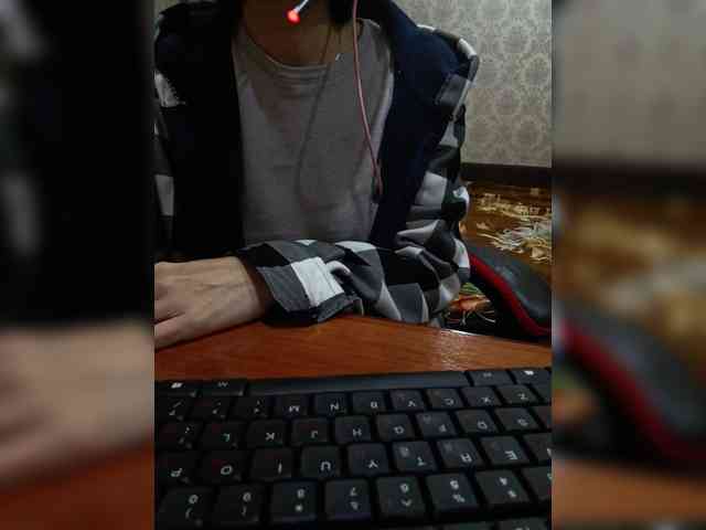 naked_taxi_dispatcher webcam