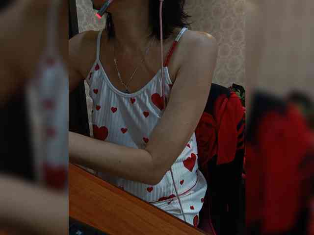 naked_taxi_dispatcher webcam