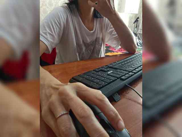 naked_taxi_dispatcher webcam
