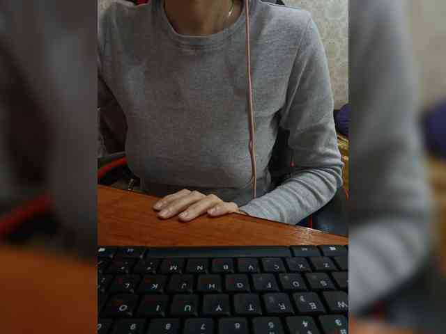 naked_taxi_dispatcher webcam