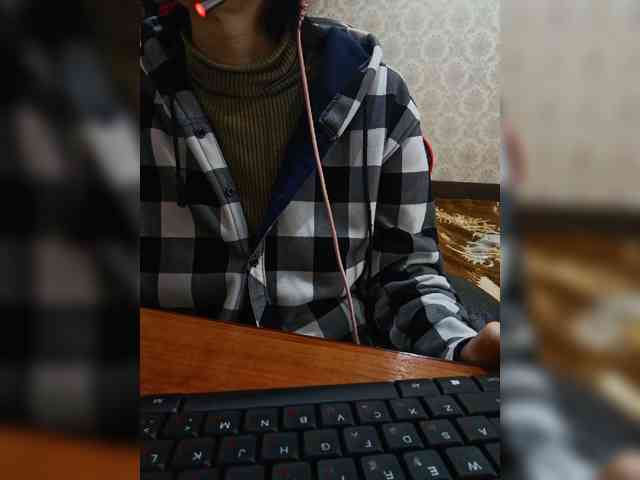 naked_taxi_dispatcher webcam