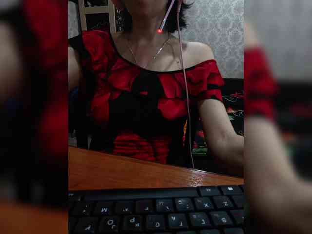 naked_taxi_dispatcher webcam
