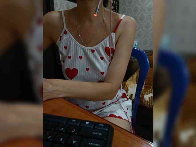 naked_taxi_dispatcher webcam