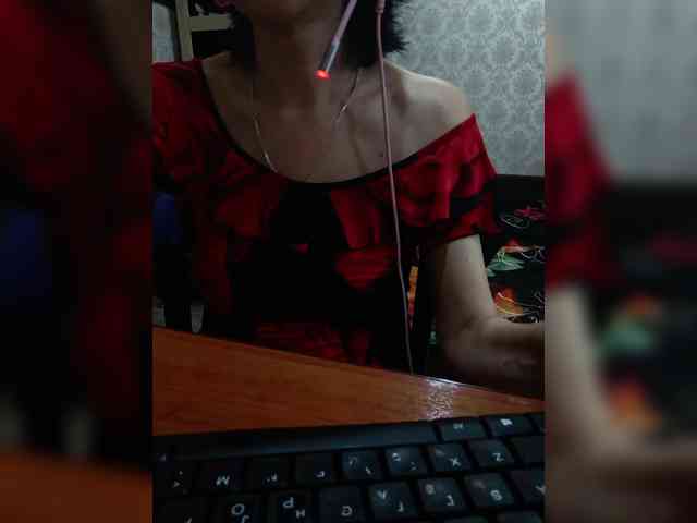 naked_taxi_dispatcher webcam