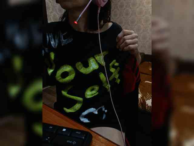 naked_taxi_dispatcher webcam