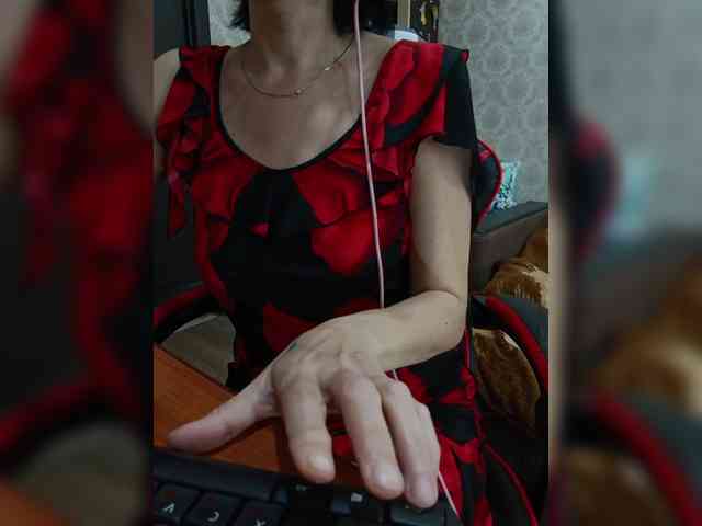 naked_taxi_dispatcher webcam