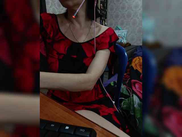 naked_taxi_dispatcher webcam