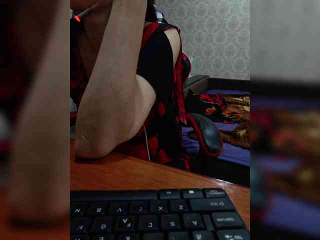 naked_taxi_dispatcher webcam