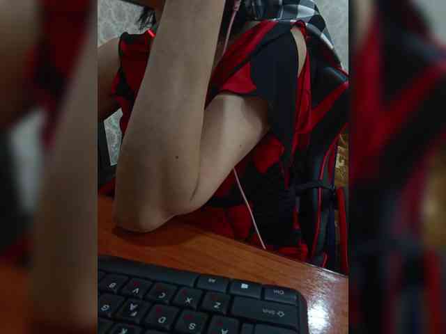 naked_taxi_dispatcher webcam