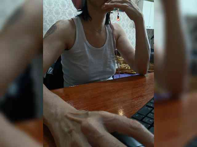 naked_taxi_dispatcher webcam