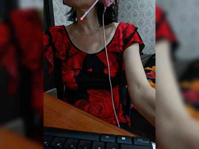 naked_taxi_dispatcher webcam