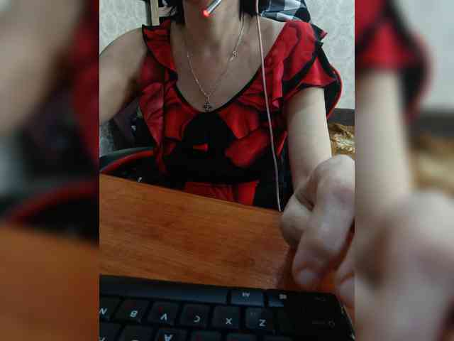 naked_taxi_dispatcher webcam