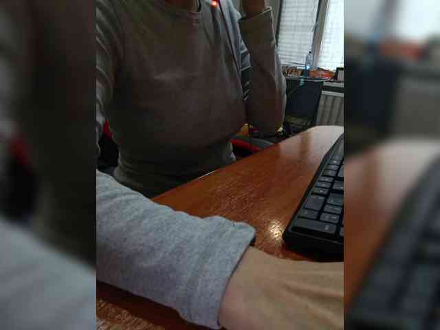 naked_taxi_dispatcher webcam