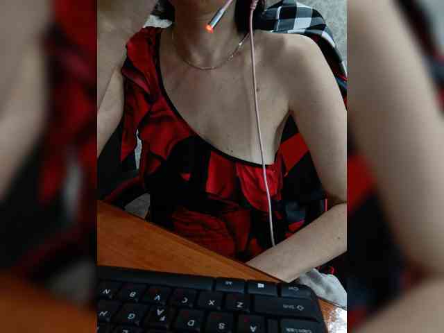 naked_taxi_dispatcher webcam