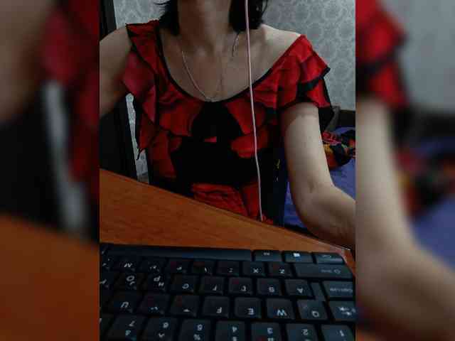 naked_taxi_dispatcher webcam