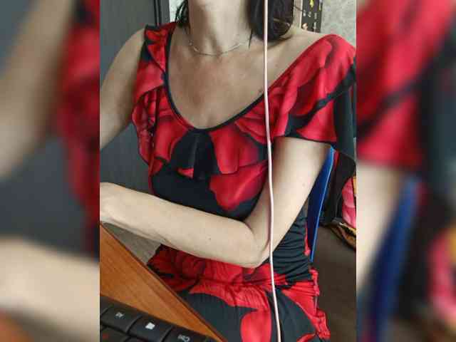 naked_taxi_dispatcher webcam